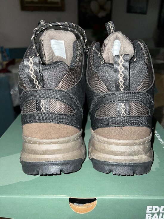 Eddie Bauer Working Shoes Size 8.5